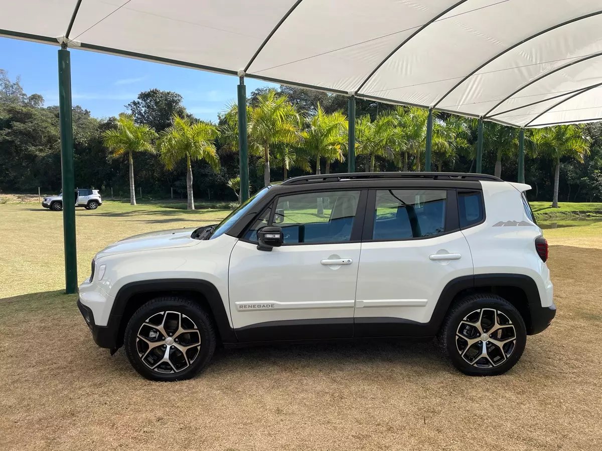JEEP RENEGADE - SUV PREMIUM da frota Porto Vibe Turismo